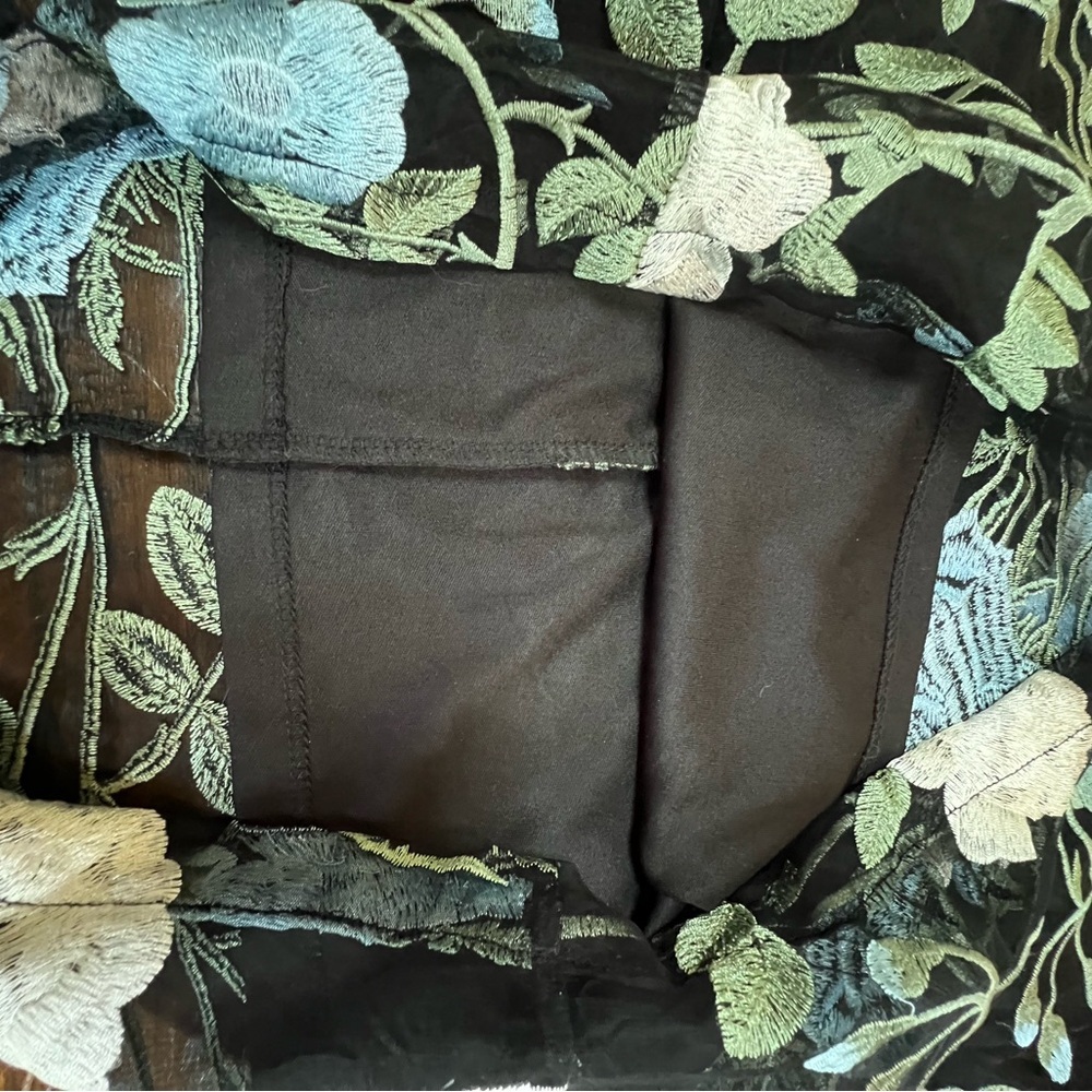 Calvin Klein Dress embroidered elevated by peekaboo illusion mesh size 10 - Picture 12 of 12